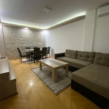 Ferienwohnung Fia House Hrom Skopje Exterior foto