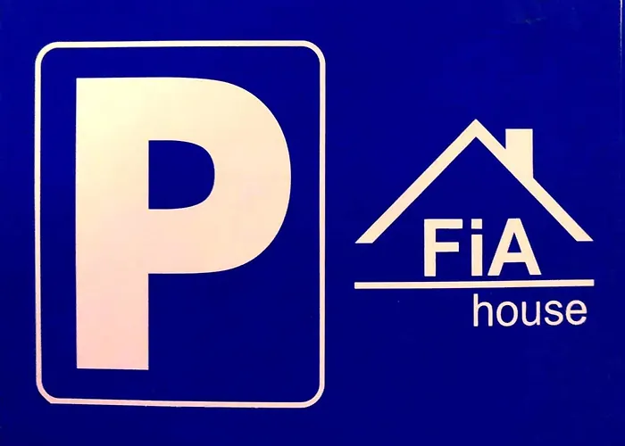 Fia House Hrom